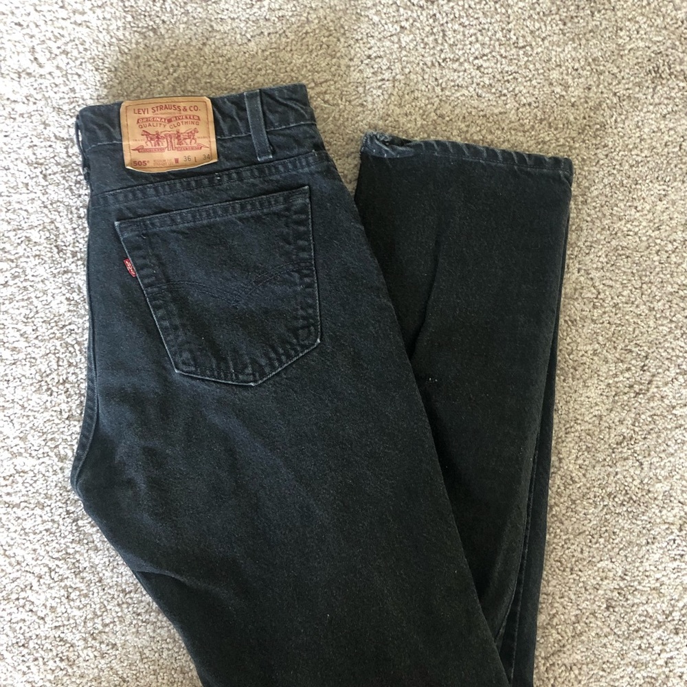 SOLD Levi 505 dad jeans